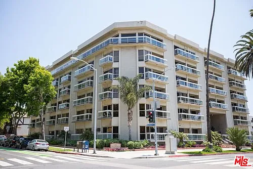 801 Ocean Ave #205 Photo 1