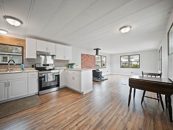 4th image of 802 Nottingham Drive #79-802