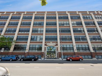 3963 W Belmont Ave #140, Chicago, IL, 60618