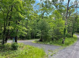 Rolly Rd, Mount Jackson, VA 22842