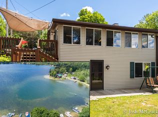 2372 Lakeside Dr, Stanton, MI 48888
