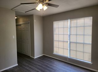 704 Lynda Ln APT 20, Arlington, TX 76013