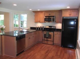 4 Prospect St, Bethel, CT 06801