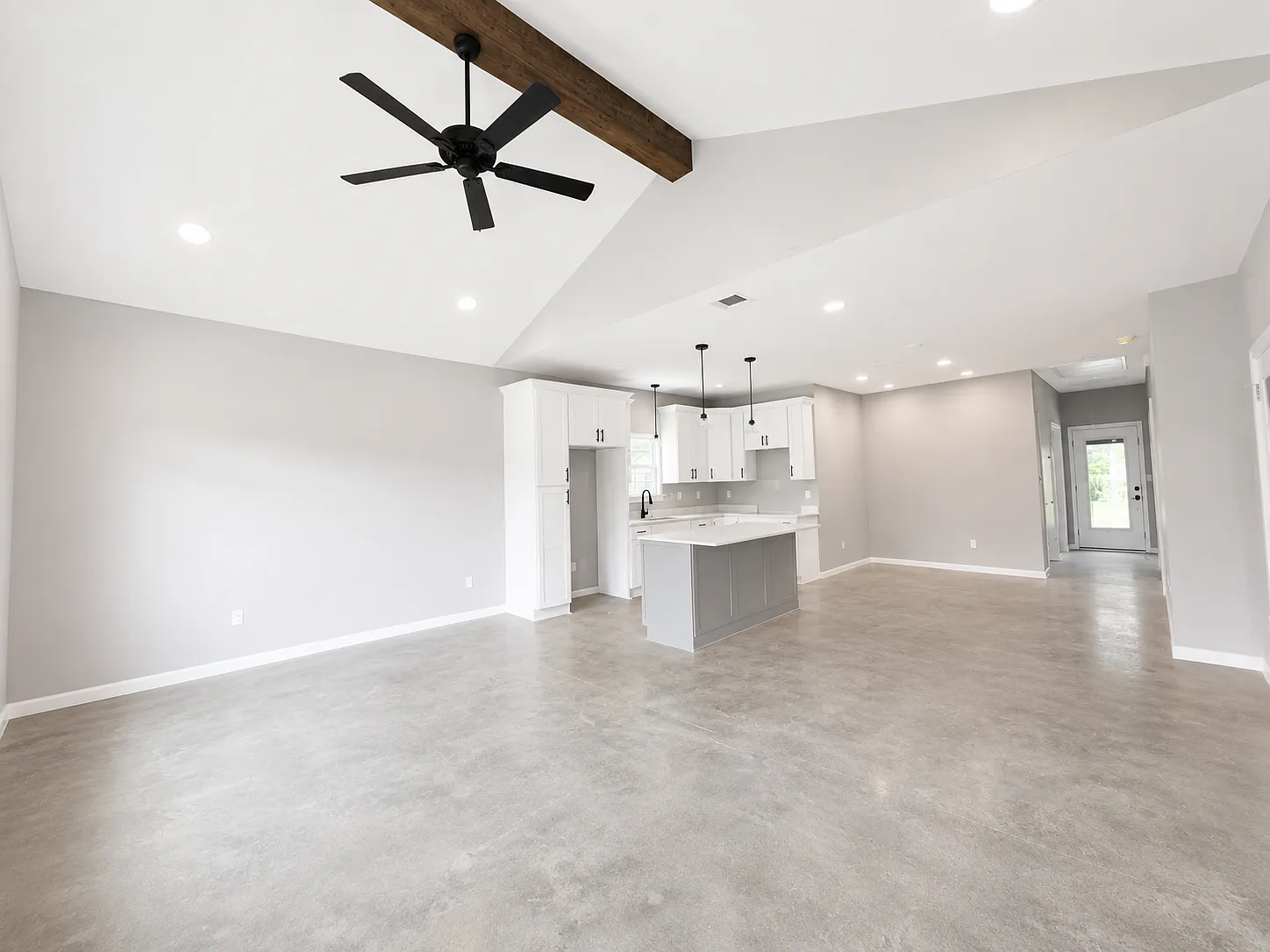 1153 Madeline Hts — Photo 4