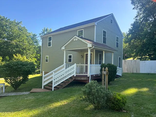 255 S Kinzer Rd — Photo 1