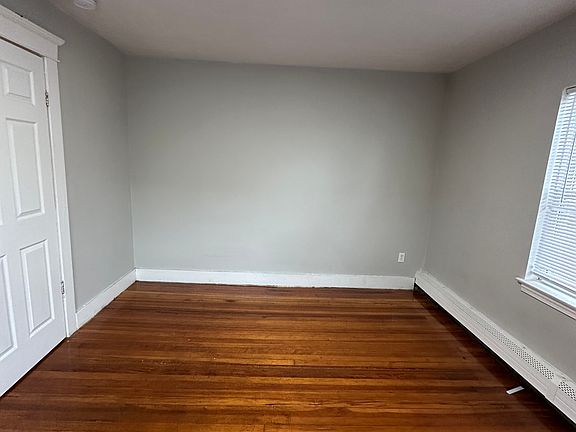 5th image of 54 Dalton St #2D