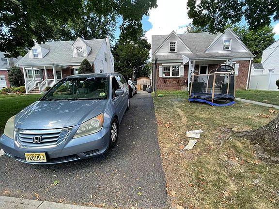 2nd image of 9-16 2nd St #1