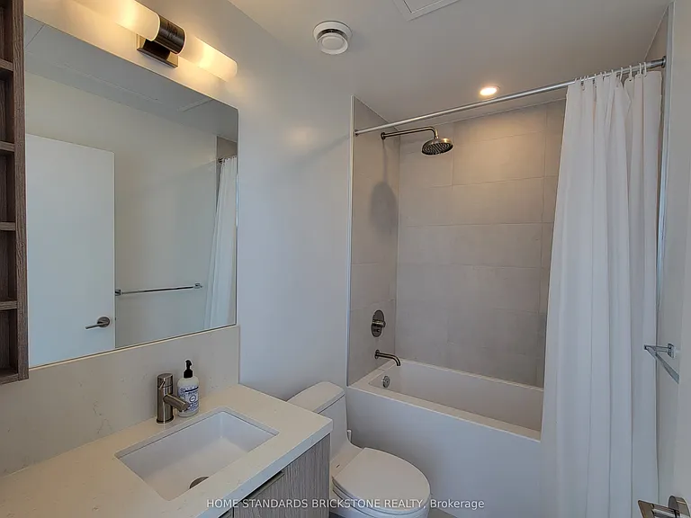 2020 Bathurst St #1017 — Photo 9