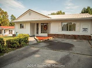 3350 Dc Caney Ridge Rd, Clintwood, VA 24228