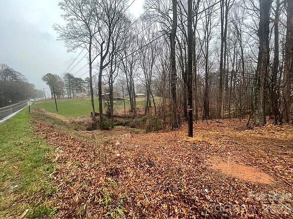 3rd image of 1502 Mount Ulla Hwy