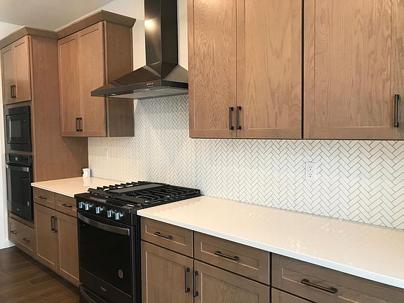 4th image of 4138 W Red Clover Dr