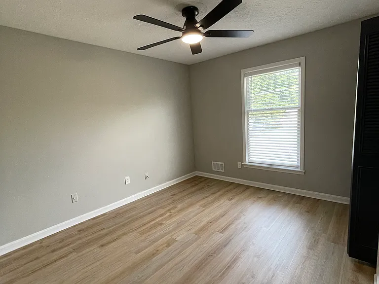 3800 Alameter Dr — Photo 13