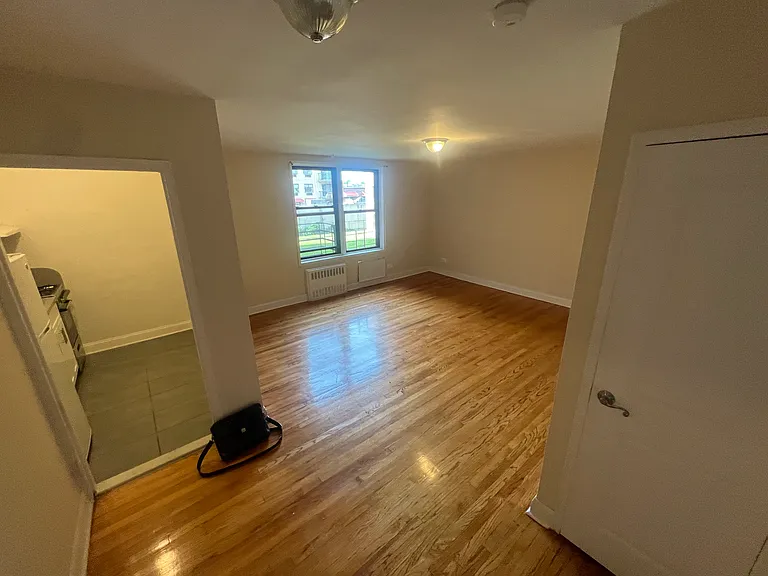 144-70 41st Ave #6A — Photo 1