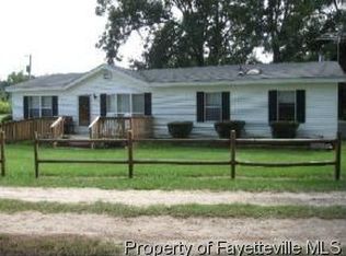 210 Diane Ln, Raeford, NC 28376