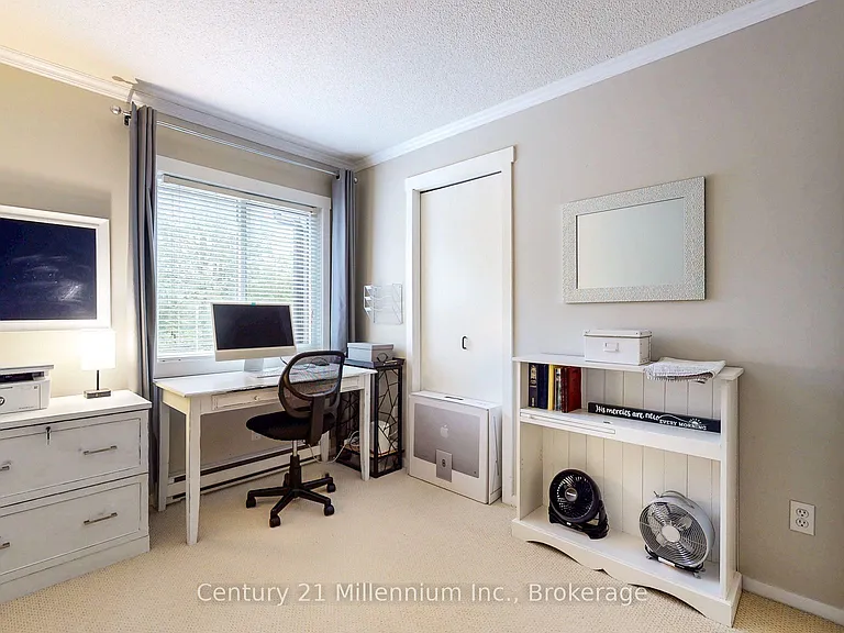 23 Dawson Dr #98 — Photo 32