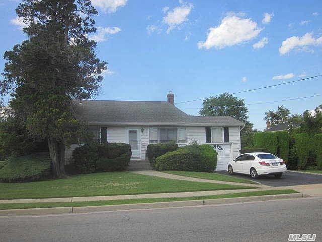 1st image of 171 Linden St