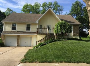 4805 NW 67th St, Kansas City, MO 64151