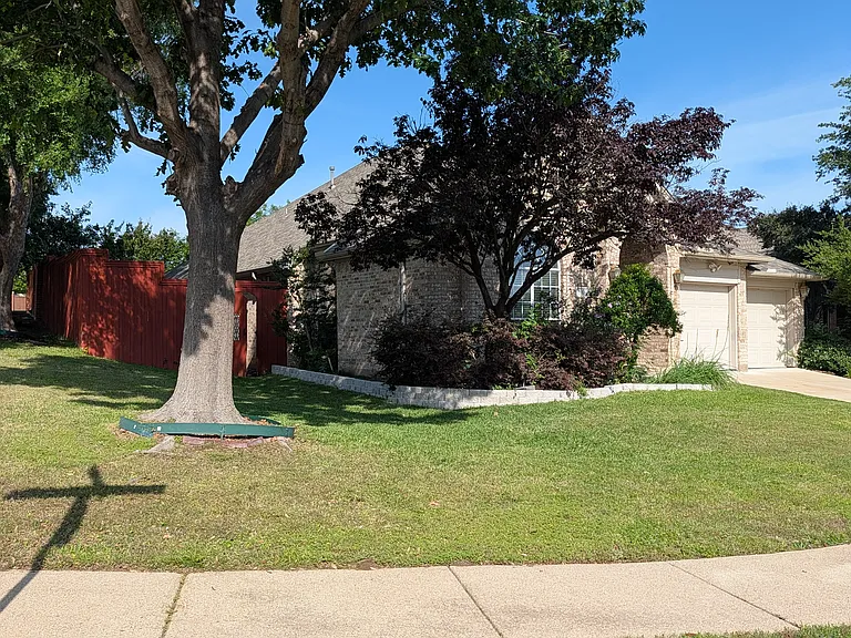 9301 Preston Trl — Photo 23