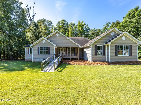 1951 Dames Ferry Rd, Forsyth, GA 31029