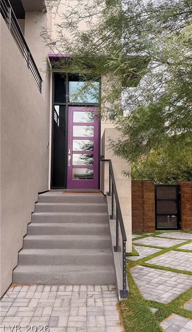 3 bed, 4.5 bath, 3746 sqft, $12,000 — Photo 4