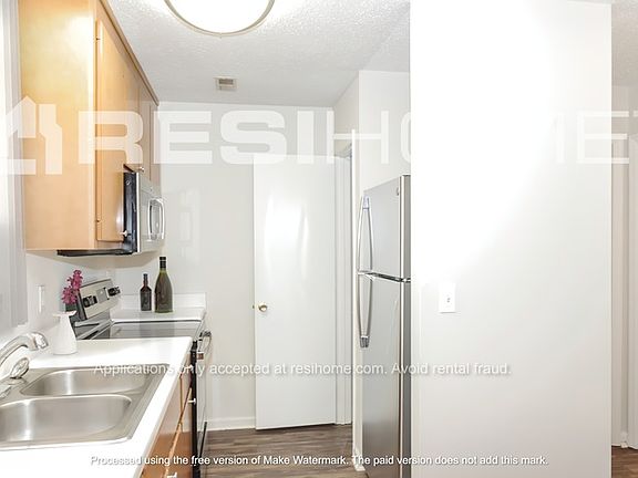 3rd image of 231 Knox Creek Trl NW