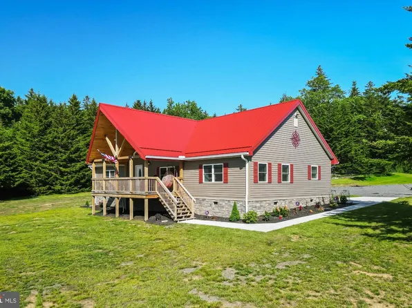 3291 Grassy Ridge Rd, Mt Storm, WV 26739