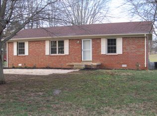 195 Raines Cir, Cookeville, TN 38506