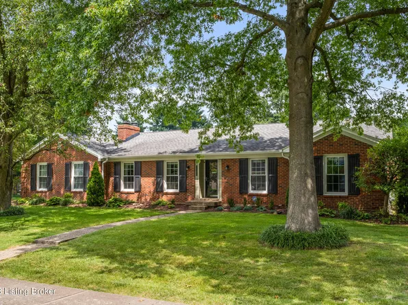 11211 Finchley Rd, Douglass Hills, KY 40243