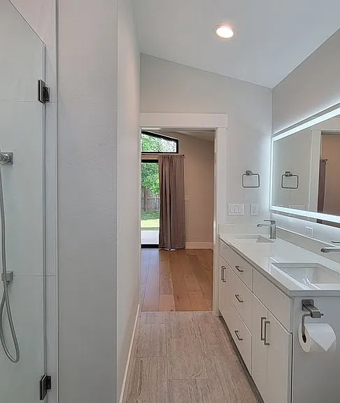 720 SW Tera Dr — Photo 16
