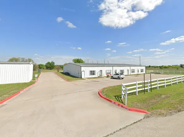 4892 Masch Branch Rd, Krum, TX 76249