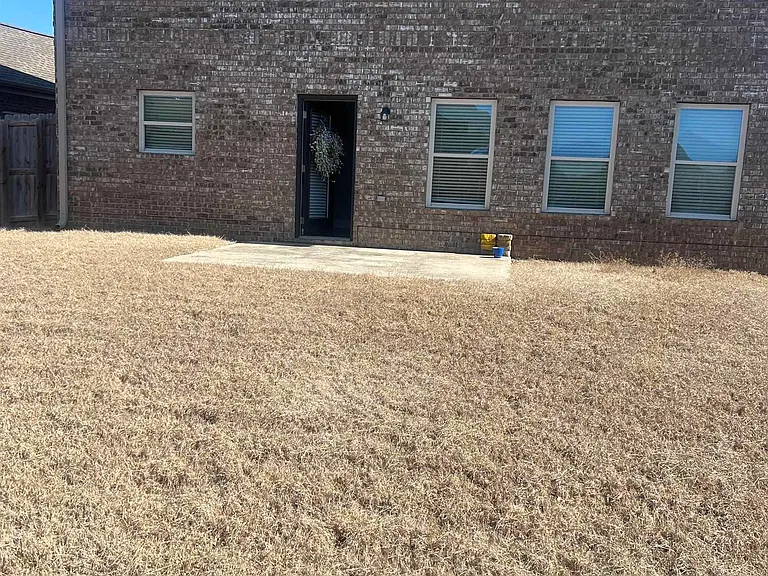 8223 Stone Mill Dr NW — Photo 2