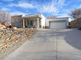 2711 Lookout Ridge Dr, Las Cruces, NM 88011