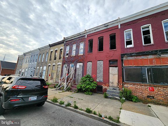 4th image of 2403 E Biddle St