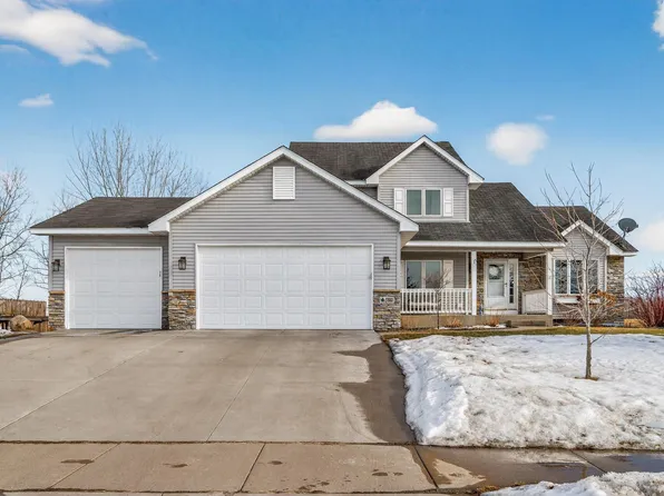 22883 Zion Pkwy NW, Oak Grove, MN 55005