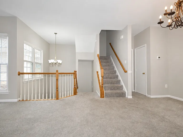 44190 Mossy Brook Sq — Photo 6