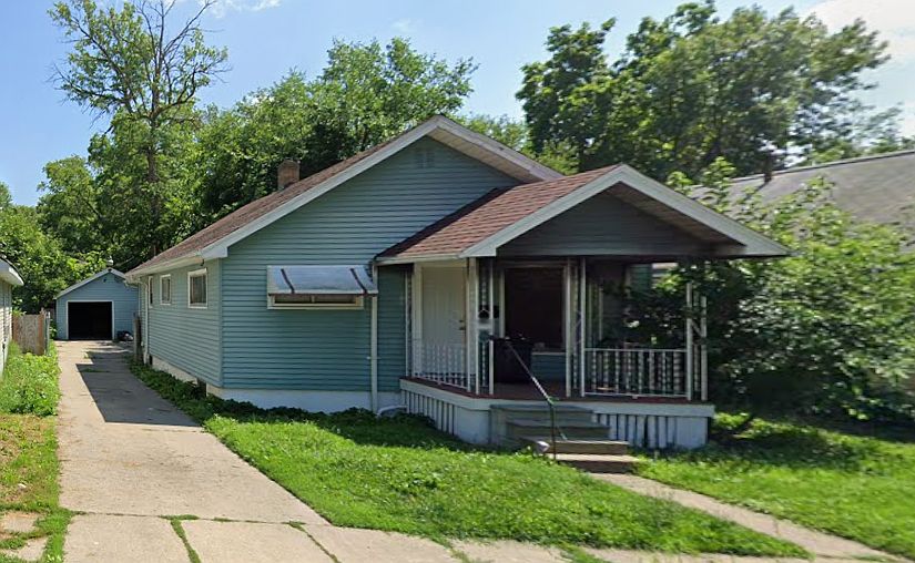 1st image of 2264 S Niagara St