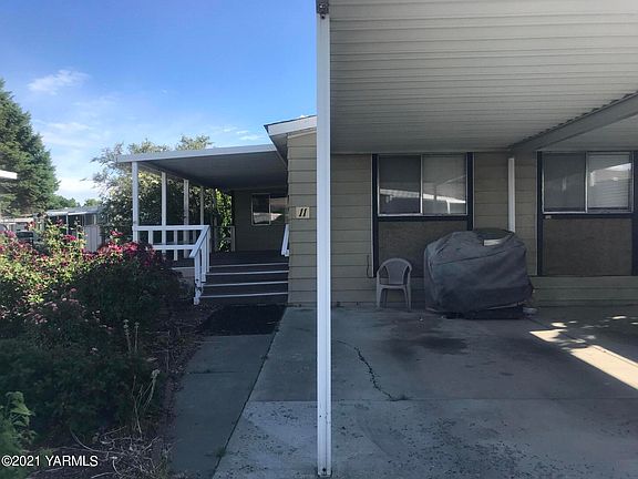 Carport-entry