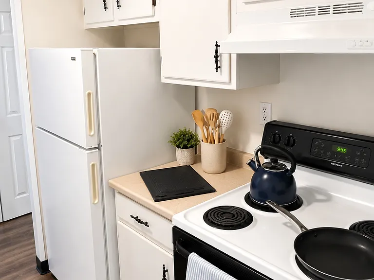 126 Triangle St #B10 — Photo 6