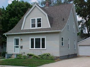 521 Center Street, South Beloit, IL 61080