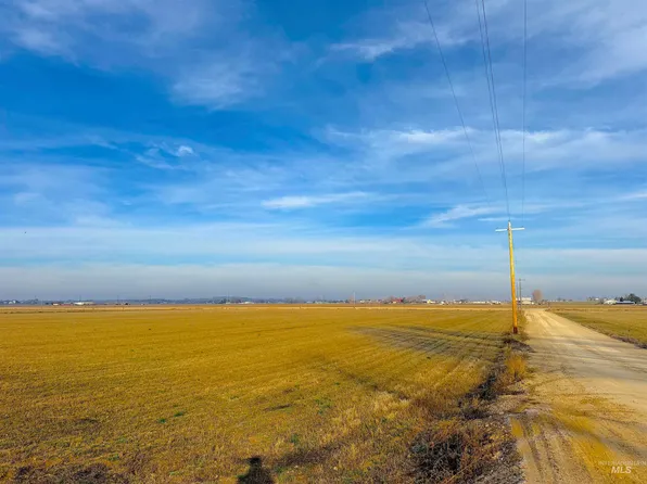 9.9 W Bowmont Rd, Nampa, ID 83686
