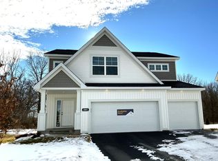 1881 Charleston Ln, Waconia, MN 55387