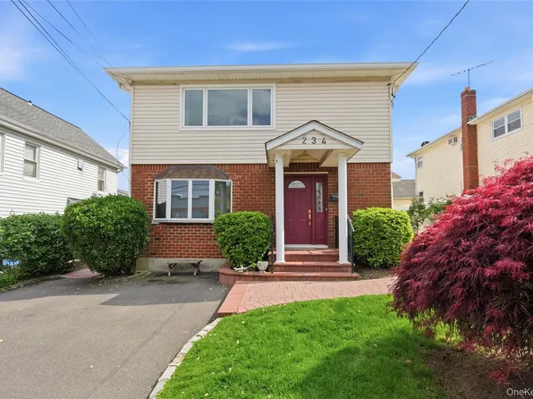 234 Winthrop Avenue, Westbury, NY 11590