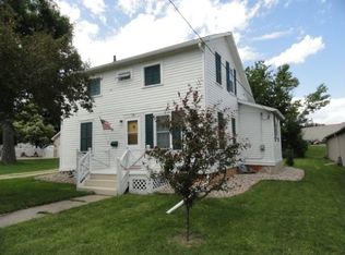 126 E Mackie St, Beaver Dam, WI 53916
