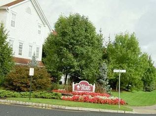 195 Prestwick Way, Edison, NJ 08820