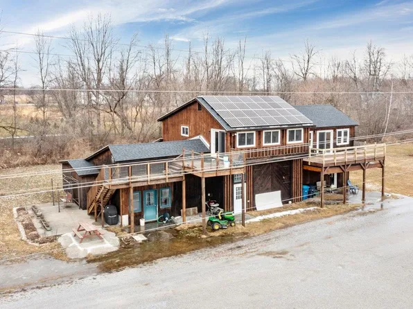 95 Center Bay Road, Alburgh, VT 05440