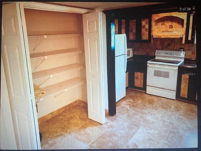 2nd image of 14436 Reuter Strasse Cir #2