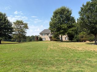 225 Spring Run Dr, Eads, TN 38028