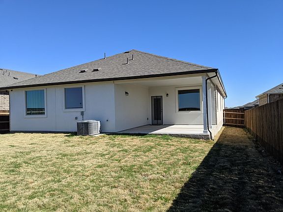 5th image of 16729 Marcello Dr