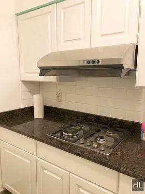 Rented by Highline Residential | media 5