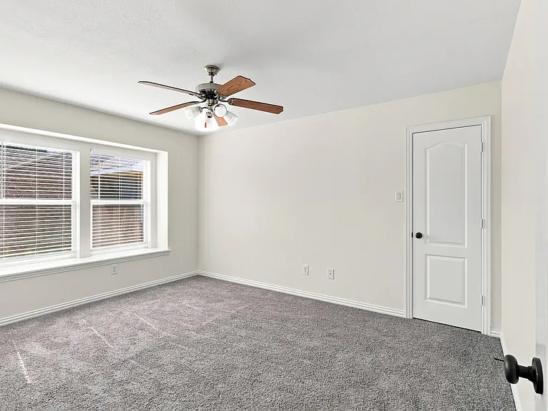 3403 Oakleigh Ln — Photo 14